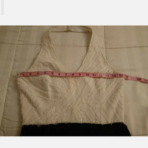 Old Money Black & White BCBG MaxAzria Halter Cocktail Dress w Pockets XS 2 Ivory - Picture 6 of 7